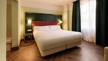 In-room safe, blackout drapes, iron/ironing board, free WiFi