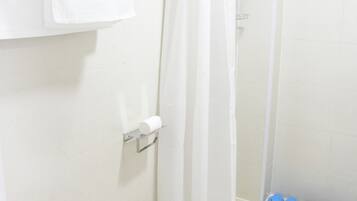 Quarto casal luxo | Wi-Fi de cortesia