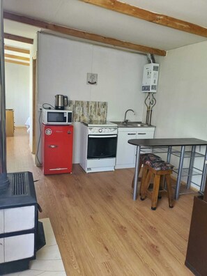 Microonde, forno, piano cottura