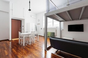 Interior - The Corner - Appartment (Milano)