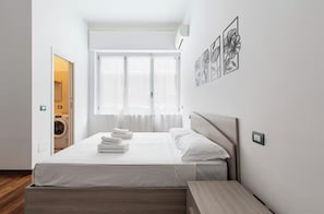 2 bedrooms, WiFi, bed sheets - The Corner - Appartment (Milano)