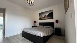 1 camera, Wi-Fi gratuito, lenzuola