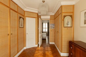 Interior - Square de Robiac by onefinestay (Paris)