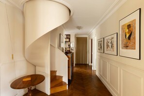Interior - Square de Robiac by onefinestay (Paris)