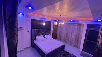 3 chambres, fer et planche Ă repasser, Wi-Fi, draps fournis