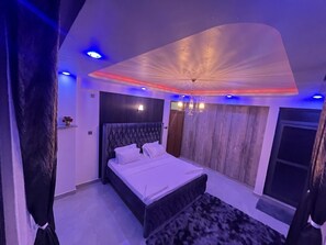 3 bedrooms, iron/ironing board, WiFi, bed sheets - 3BR High-Rise Apartment • Prime Location 12th floor (Mombasa)