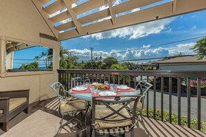 Outdoor dining - Ocean-View Comfort at Kihei Garden Estates C204 (Kihei)