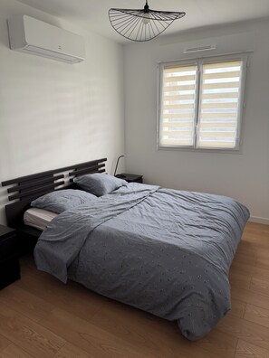 2 bedrooms, desk, free WiFi, bed sheets