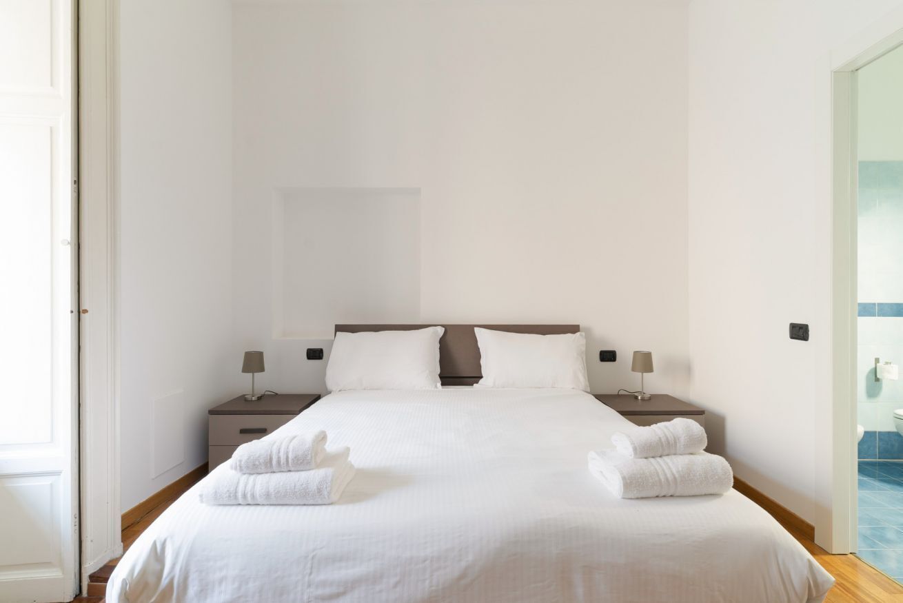 2 Schlafzimmer, Bügeleisen/Bügelbrett