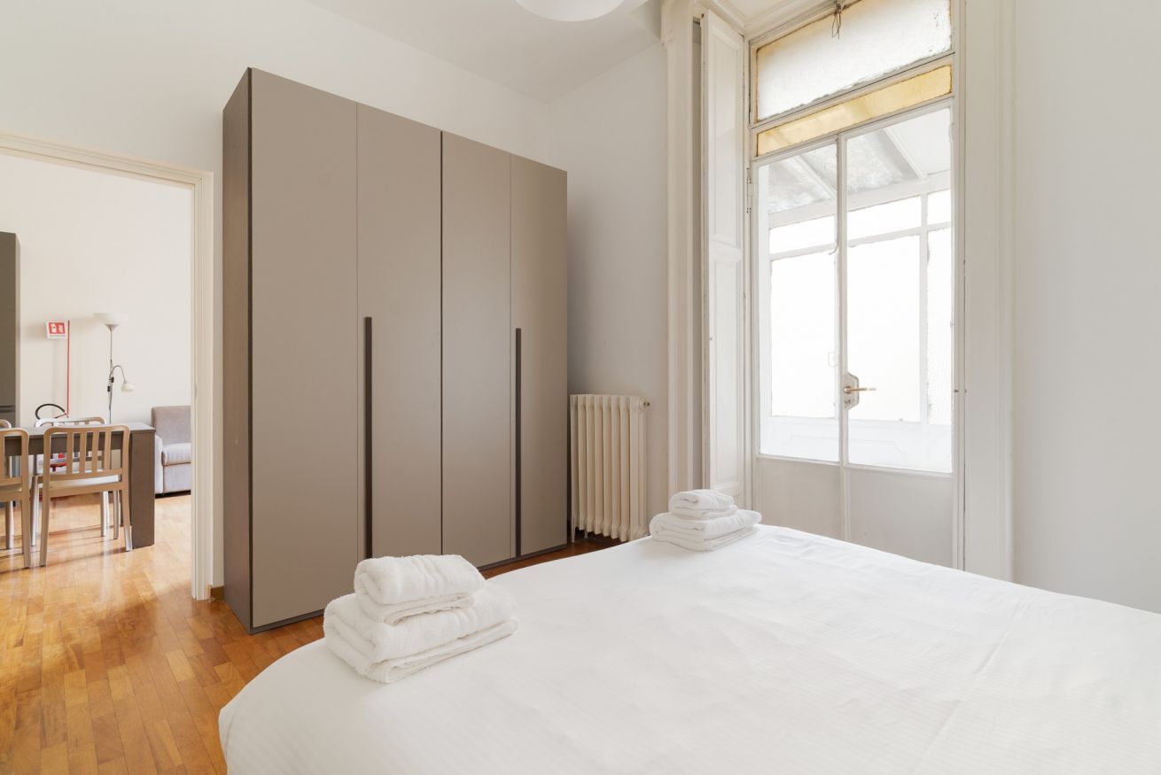 2 bedrooms, iron/ironing board