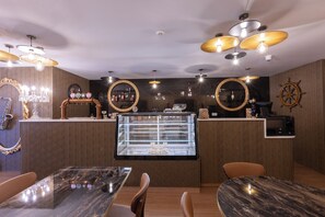 Baari (majoituspaikassa)