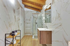 Classic Double Room | Bathroom - Bergamo Center -Rooms (Bergamo)