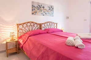 3 bedrooms, free WiFi, bed sheets - Apt Ponente fronte mare - Salento Reservation (Porto Cesareo)