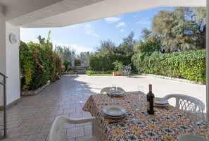 Outdoor dining - Apt Ponente fronte mare - Salento Reservation (Porto Cesareo)