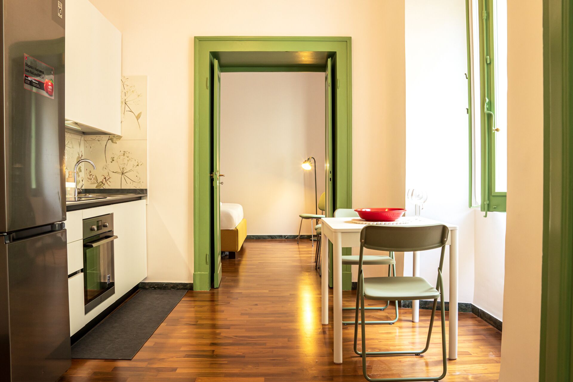 Réfrigérateur, four, plaque de cuisson, lave-vaisselle