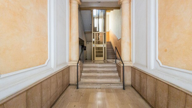 Uklassifisert bilde, 1 av 22, knapp