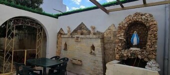 EEM student Guest House - shared rooms