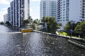 Exterior - Sunrise on the Intracoastal (Fort Lauderdale)