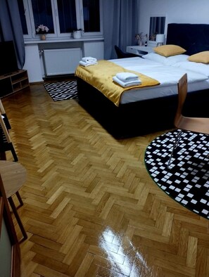 2 habitaciones, tabla de planchar con plancha y wifi gratis