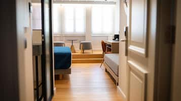 Superior Room, 1 King Bed