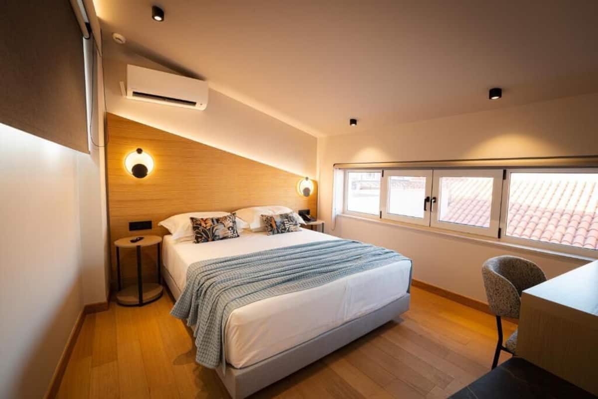 Superior Double Room, Courtyard Area | Premium bedding, pillowtop beds, desk, free WiFi