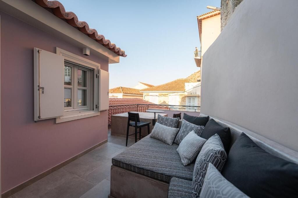 Attic Deluxe Split Level , Private Terrace | Terrace/patio