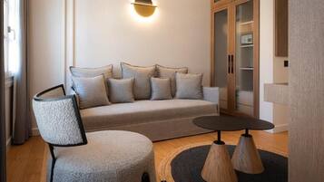 Suite, Balcony, City View | Premium bedding, pillow-top beds, desk, free WiFi