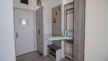 Soundproofing, iron/ironing board, free WiFi