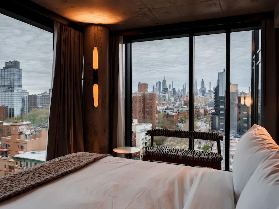 Superior eenpersoonskamer, uitzicht op stad | Luxe beddengoed, pillowtop-bedden, een kluis op de kamer, een bureau