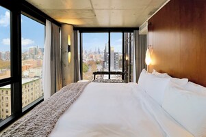 Premium bedding, in-room safe, desk, laptop workspace