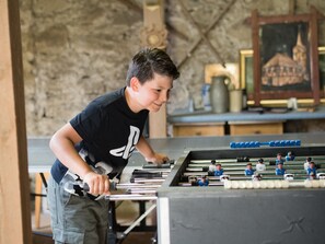 غرفة الألعاب