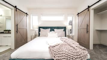 5 bedrooms, iron/ironing board, travel cot, free WiFi