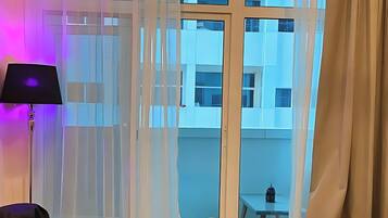 Superior Apartment, Balcony, City View | Soundproofing, iron/ironing board, free WiFi