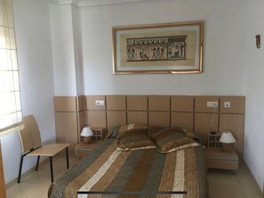3 bedrooms, WiFi