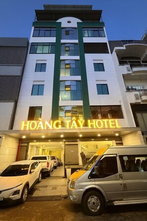 Fachada de la propiedad