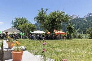 Property grounds - Magnificent house Le Clos Marie appart. Sainte Marguerite for 13 people (Le Monêtier-les-Bains)