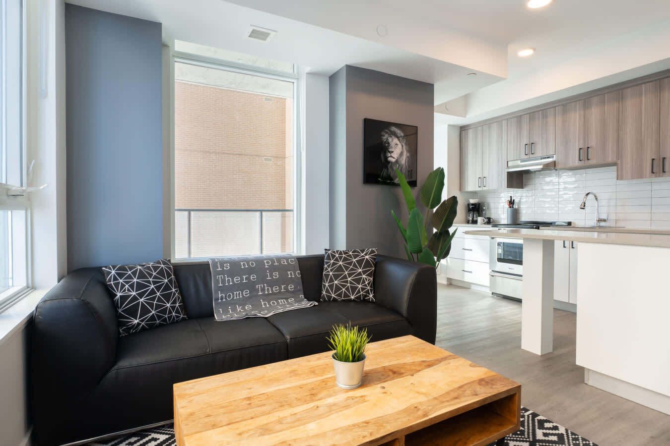 Televisor i oficines 