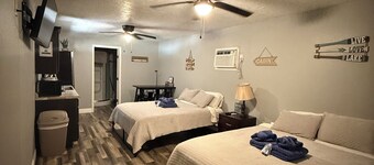 Cabin 3 - Cozy 1-bedroom cabin near Cassels-Boykins Boat Ramp