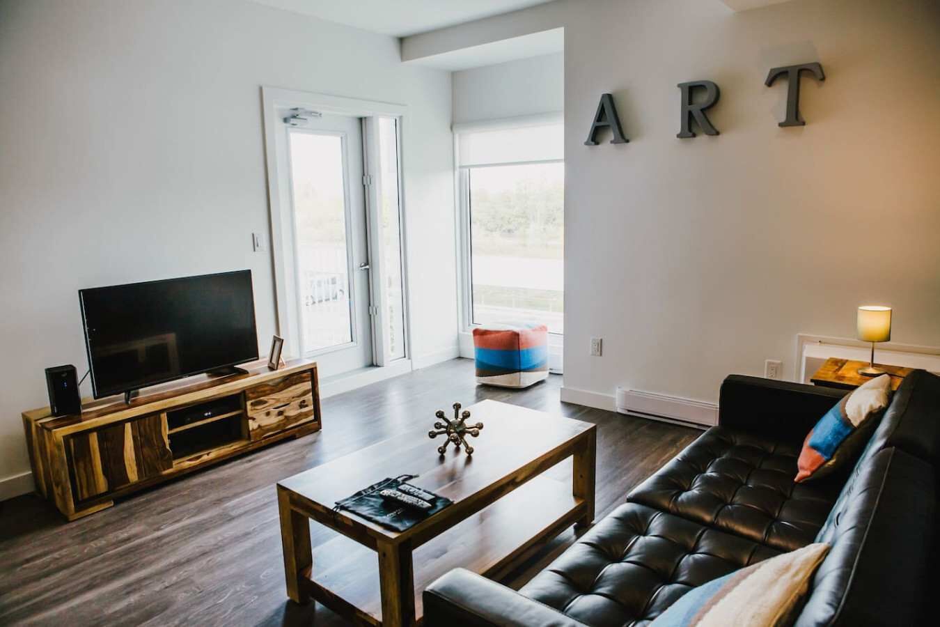 Televisio, työhuone