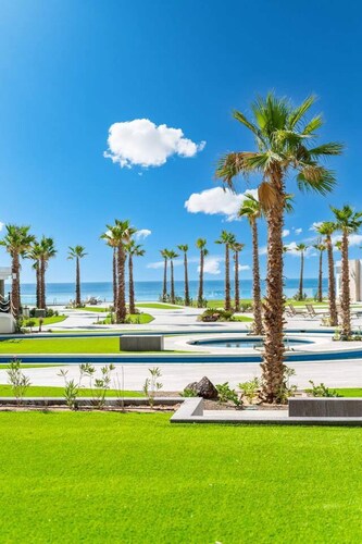 Encantame Soleil |1st Floor-R103 Studio |Sleeps4