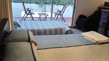 ํด๋์ ๋๋ธ๋ฃธ ๋๋ ํธ์๋ฃธ, ์๋ด ์ ๋ง | ๊ฐ์ค ๋ด ๊ธ๊ณ , ๋ค๋ฆฌ๋ฏธ/๋ค๋ฆฌ๋ฏธํ, ๋ฌด๋ฃ WiFi