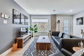 Télévision, espaces bureaux