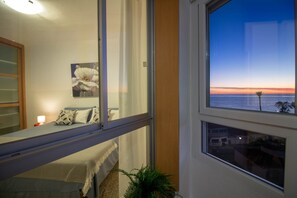 1 室のベッドルーム、WiFi、ベッドシーツ