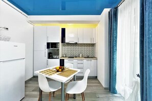 Private kitchen - Almar Studio 208 (Năvodari)