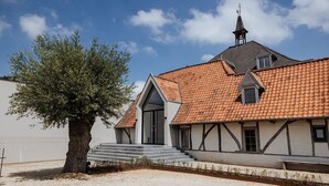Front of property - 't Convent (Lo-Reninge)