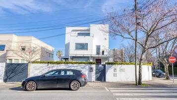 Phòng cách âm, truy cập Internet không dây miễn phí