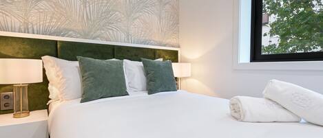 奢华公寓, 阳台, 城市景观 | 隔音、免费 WiFi