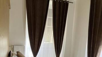 Escritorio y wifi gratis