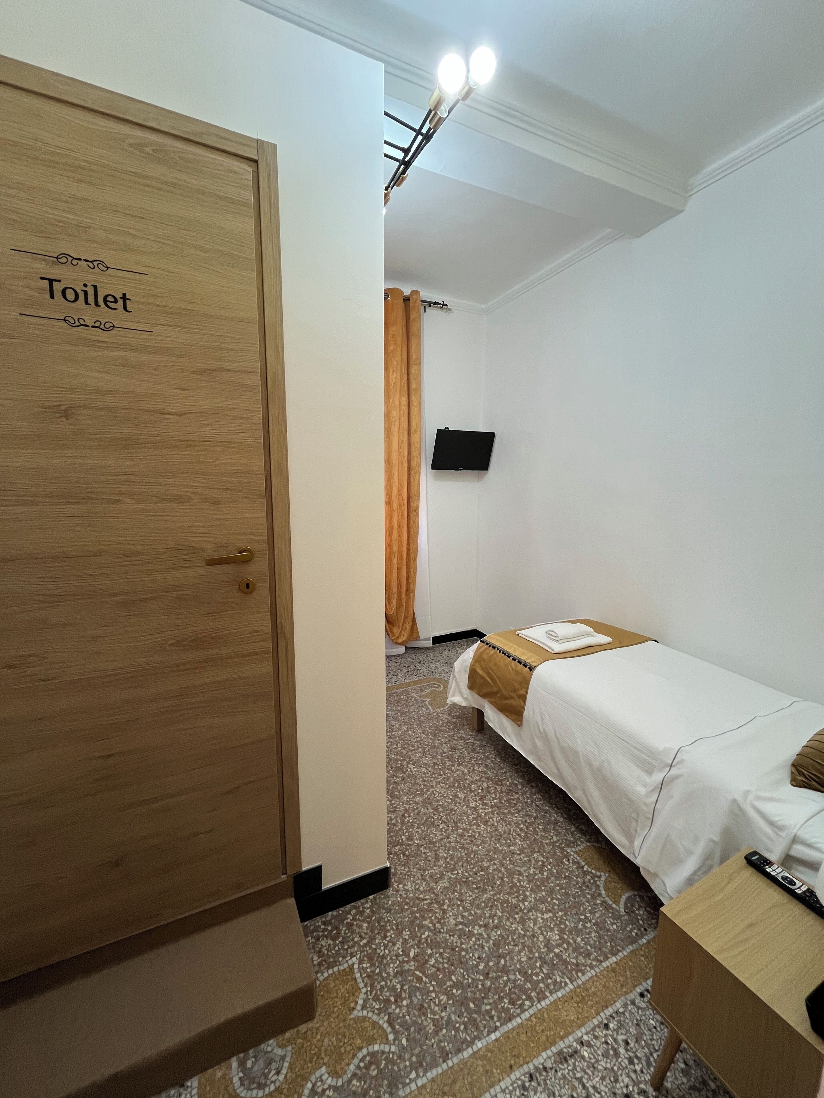 Kamar