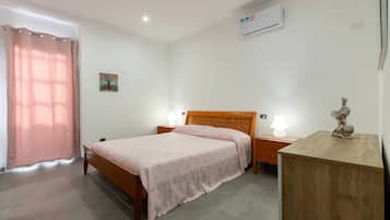 1 camera, Wi-Fi, lenzuola